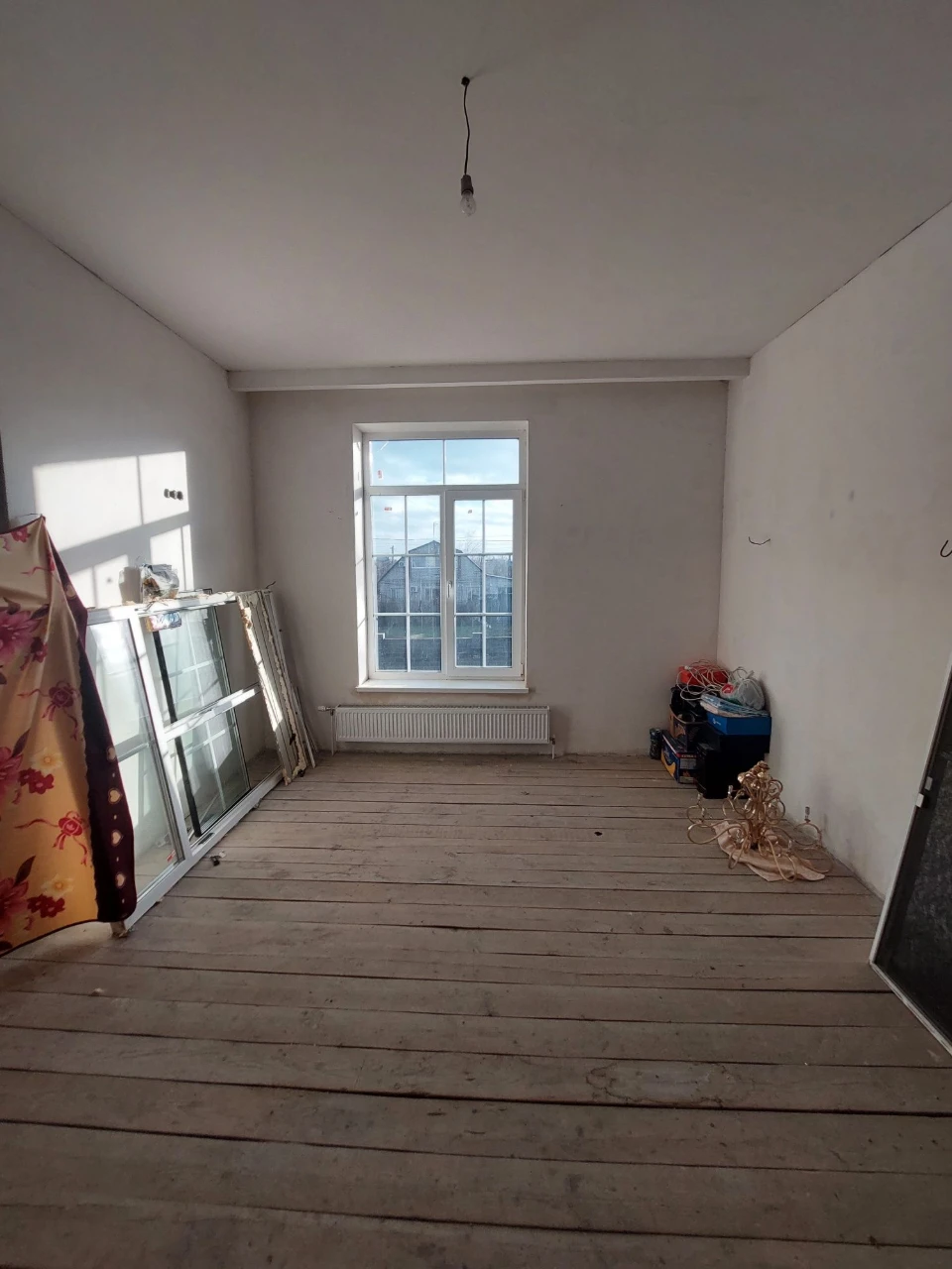 Sale of a two-story house. Litke Street.