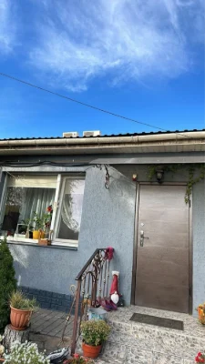 Продається будинок у центральному районі міста