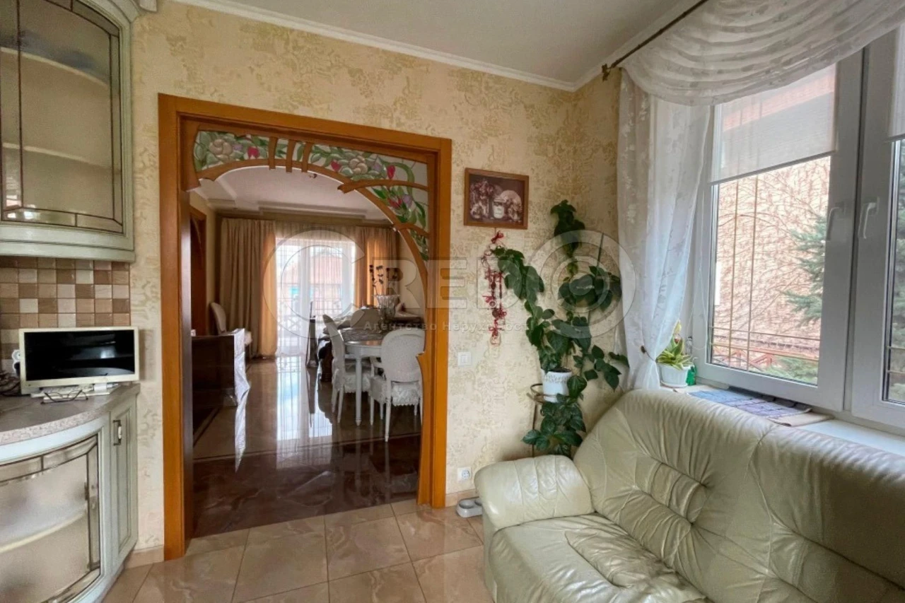 Продажа современного дома, район 95 квартала, улица Витебская