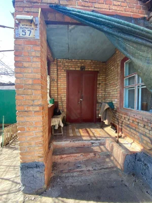 Продаж затишного будинку в Центрально-Міському районі