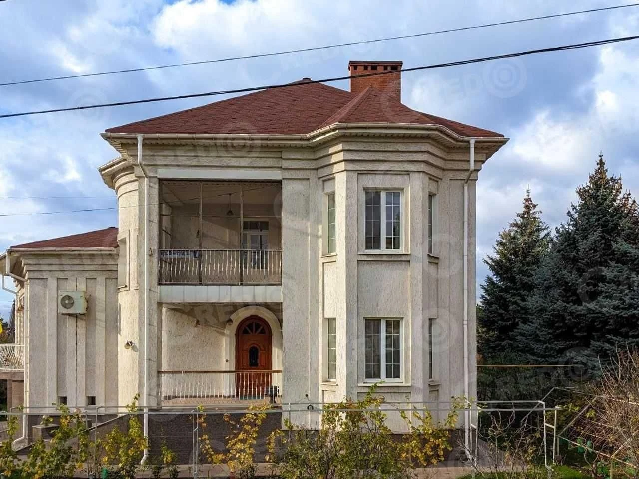 House for sale, 420 sq.m., "Svitanok" area