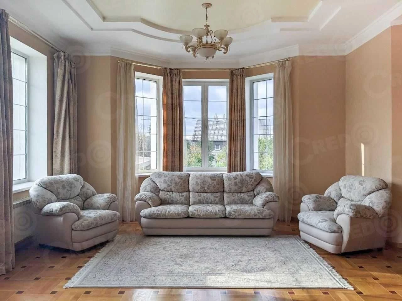 House for sale, 420 sq.m., "Svitanok" area
