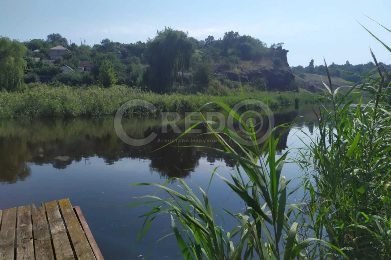 Продаж дачного будинку у казковій місцині Центр-Міського рай