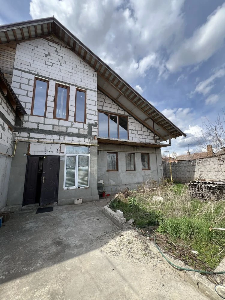 Продаж двоповерхово будинку вул. Шарохіна 110