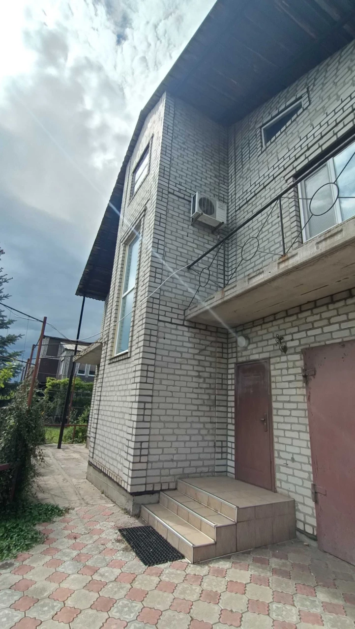 Продам будинок в селищі Ілліча Кривий Ріг Є-ВІДНОВЛЕННЯ