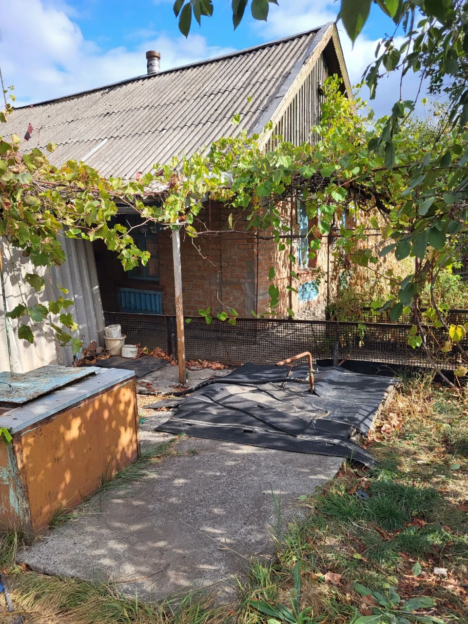 For sale. House in Buri Vugli (Hirnytske)