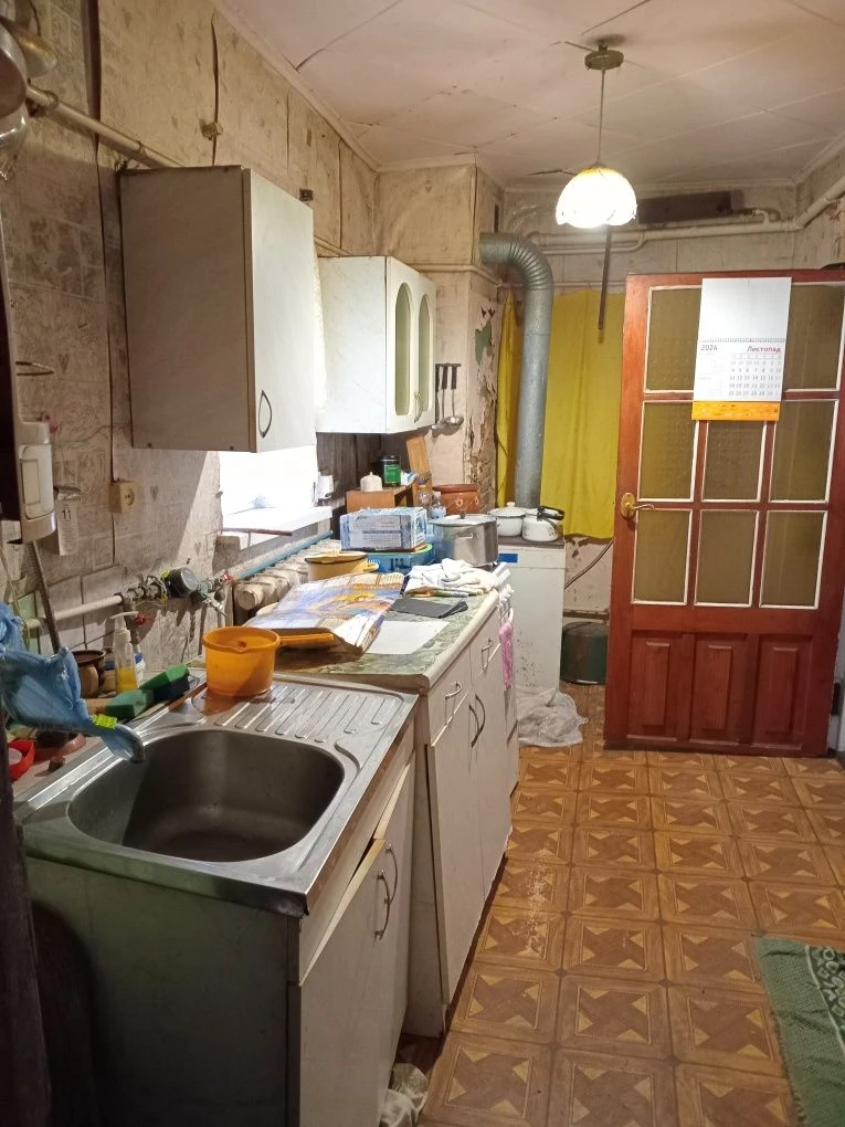 Продам небольшой домик в центре города