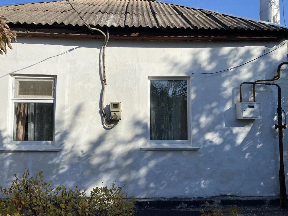 For Sale: Estate with Buildings