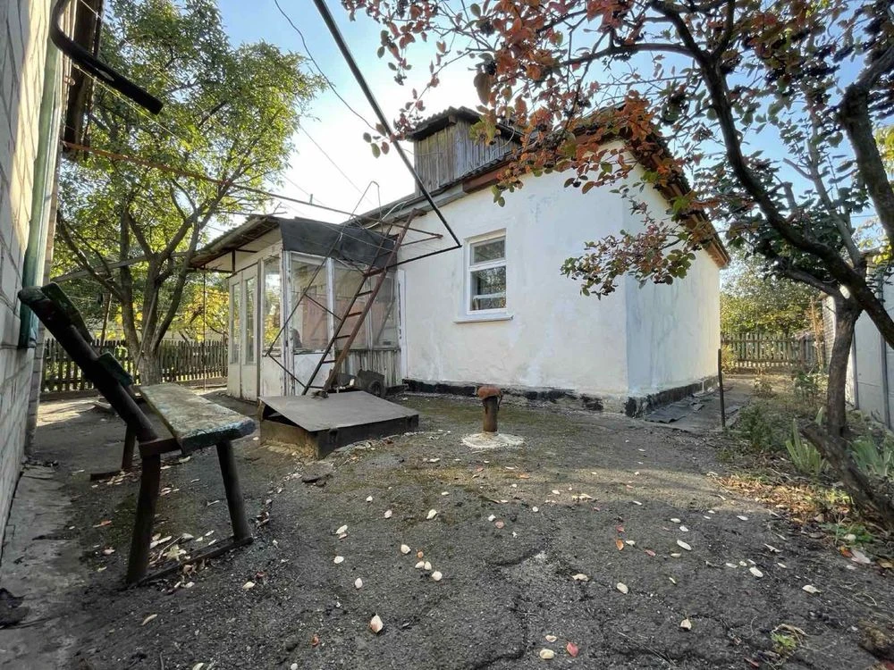 For Sale: Estate with Buildings