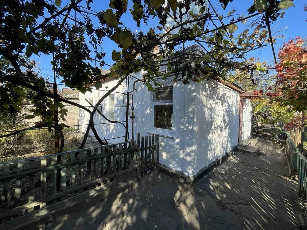 For Sale: Estate with Buildings