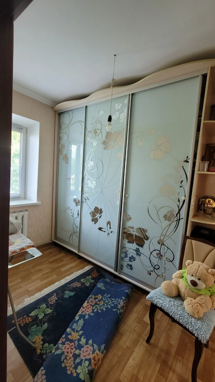 Продам будинок в Марганці