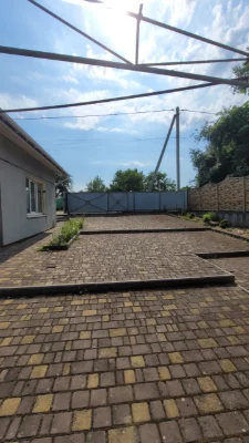 Продам будинок в Марганці