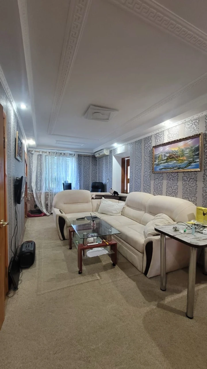 Продается дом с мебелью и техникой бассейном и баней