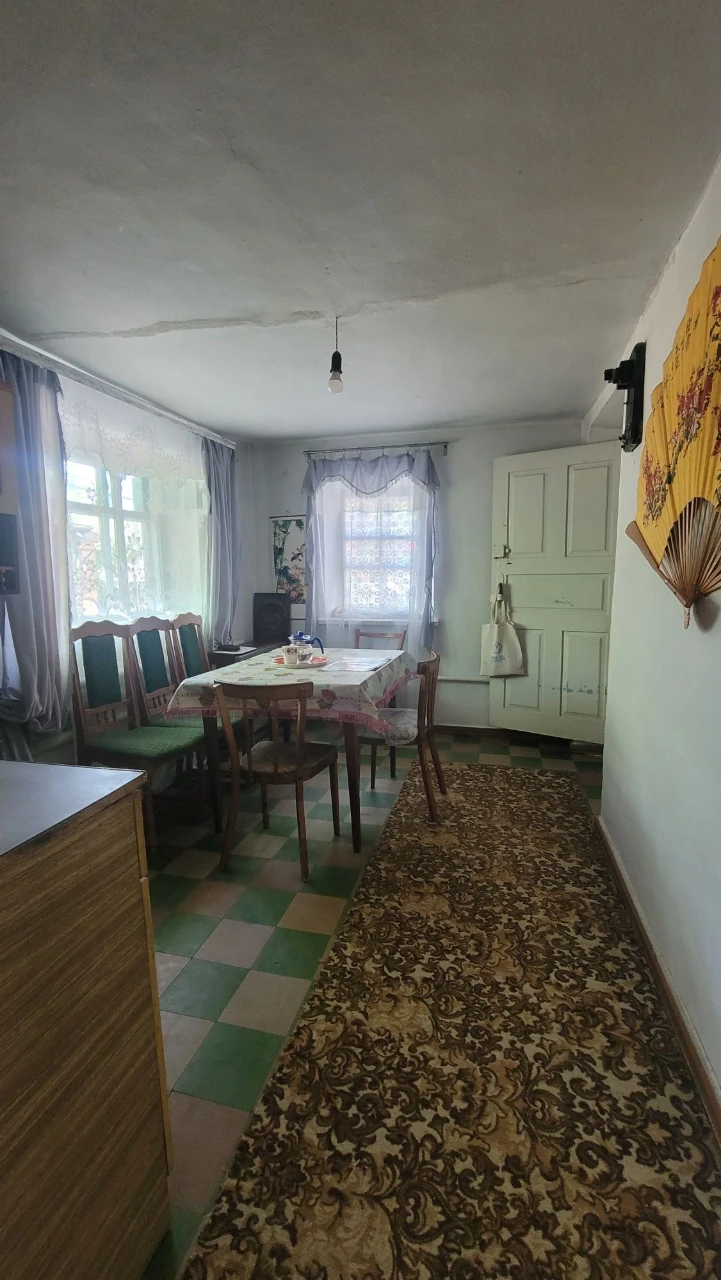 Продам будинок в Марганці. Район хлібозавод.