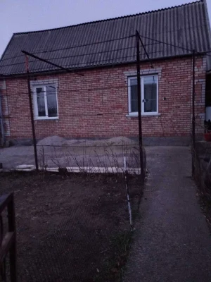 ТЕРМІНОВО Продам будинок в м. Марганець