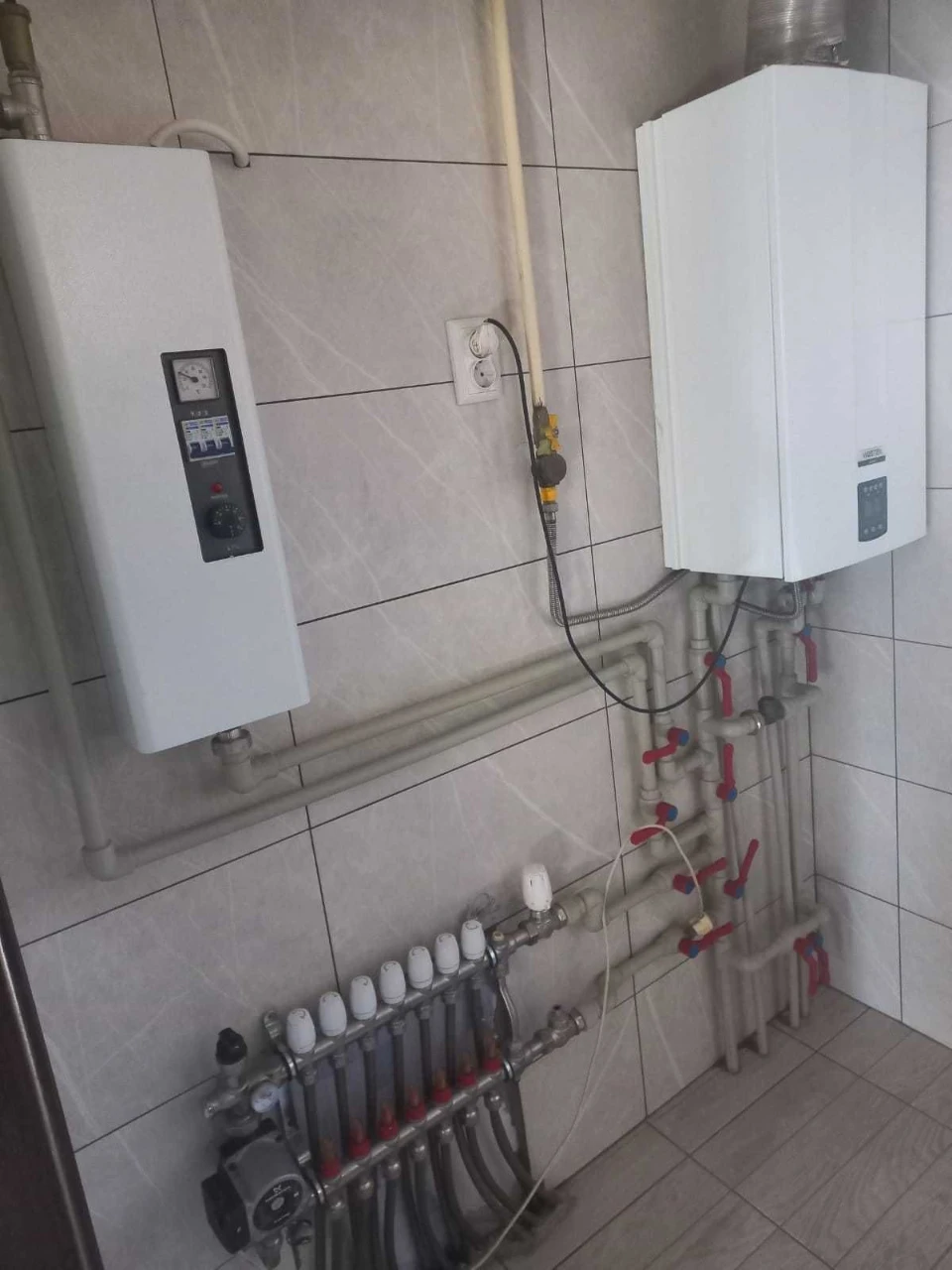 ТЕРМІНОВО Продам будинок в м. Марганець