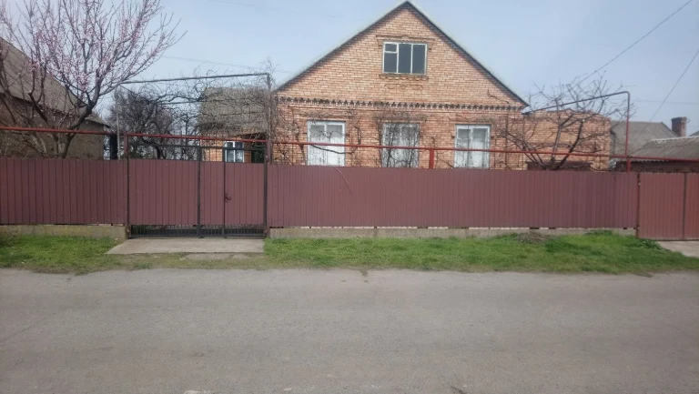 Продам дом в Марганце (Максимовка)
