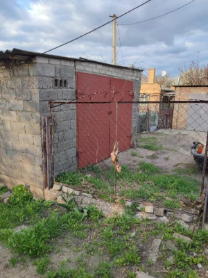 Продам большой дом район кафе "Лагуна" рассмотрю любые вариа