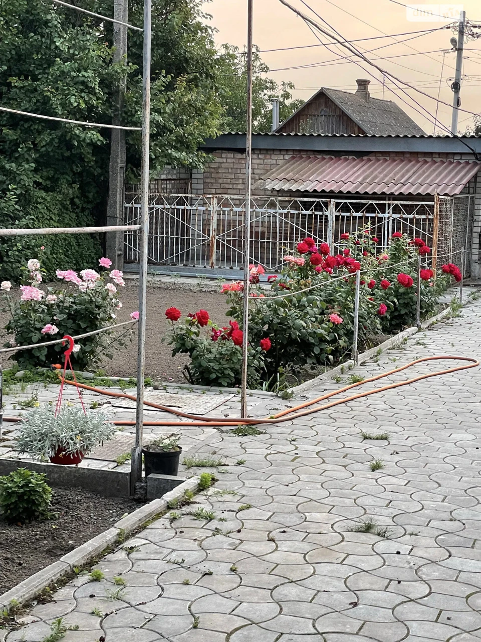 Продаж Дім