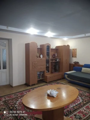 Будинок в Нікополі на продаж або обмін