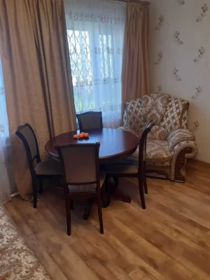 Продаж затишного будинку