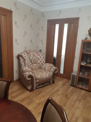 Продаж затишного будинку