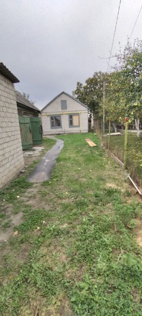 Продам будинок на Приточілавці 60кв.м 4 кімнати гараж,літня