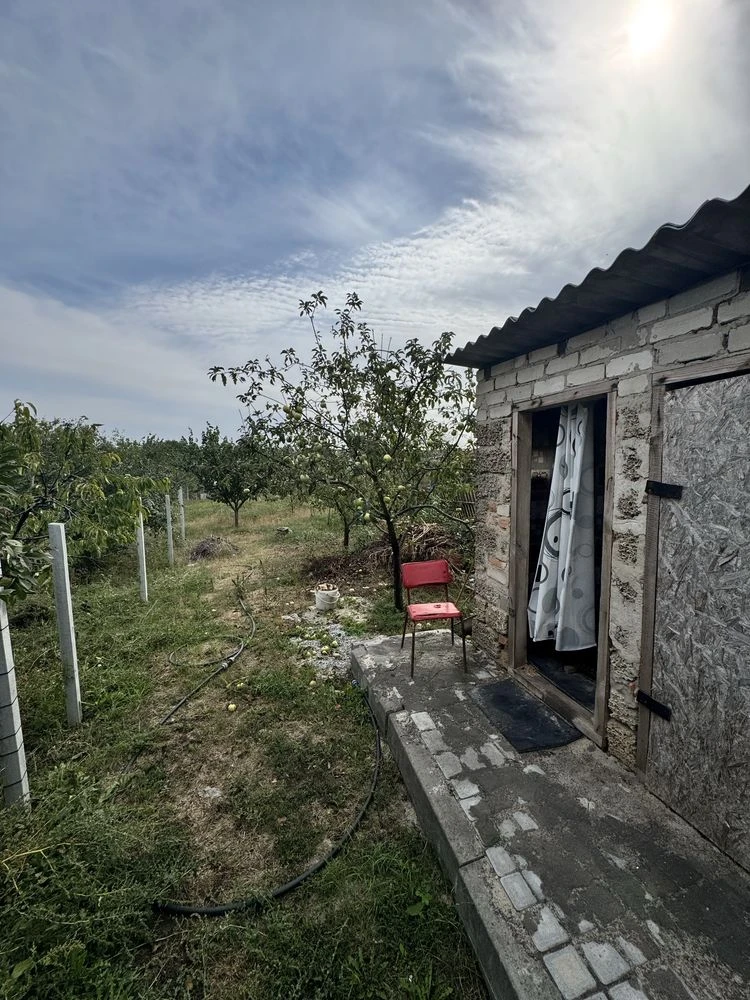 Продам будинок по вул. Луганська