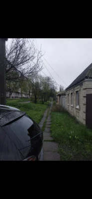 Продам пів будинку