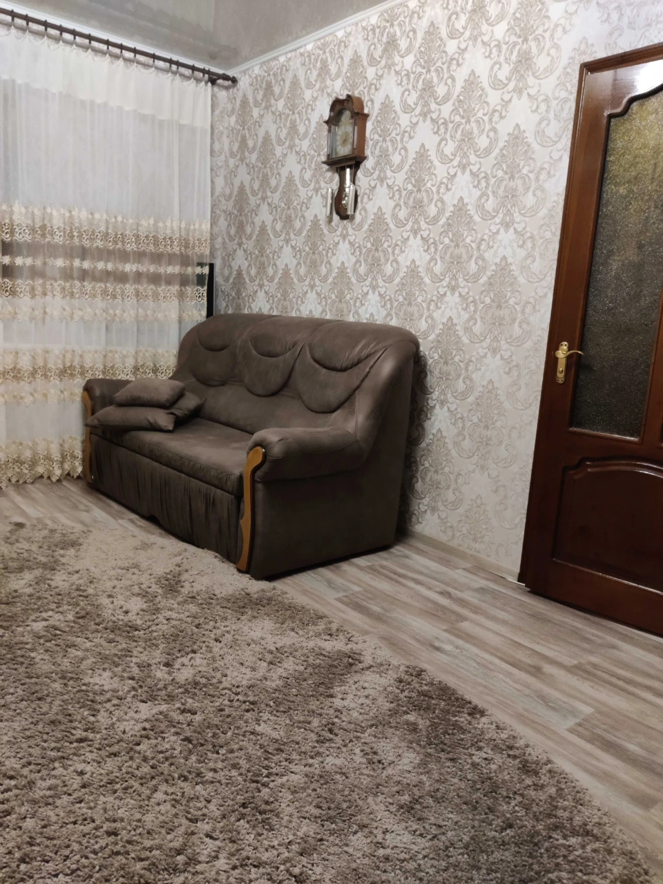 СРОЧНО Продам двухэтажный дом,аренды нет!
