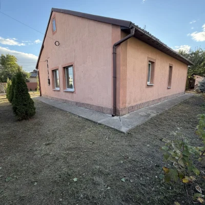 Продам затишний будинок