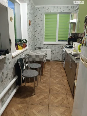 Продаж Дім