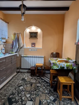Продам дом центр, продам будинок центр