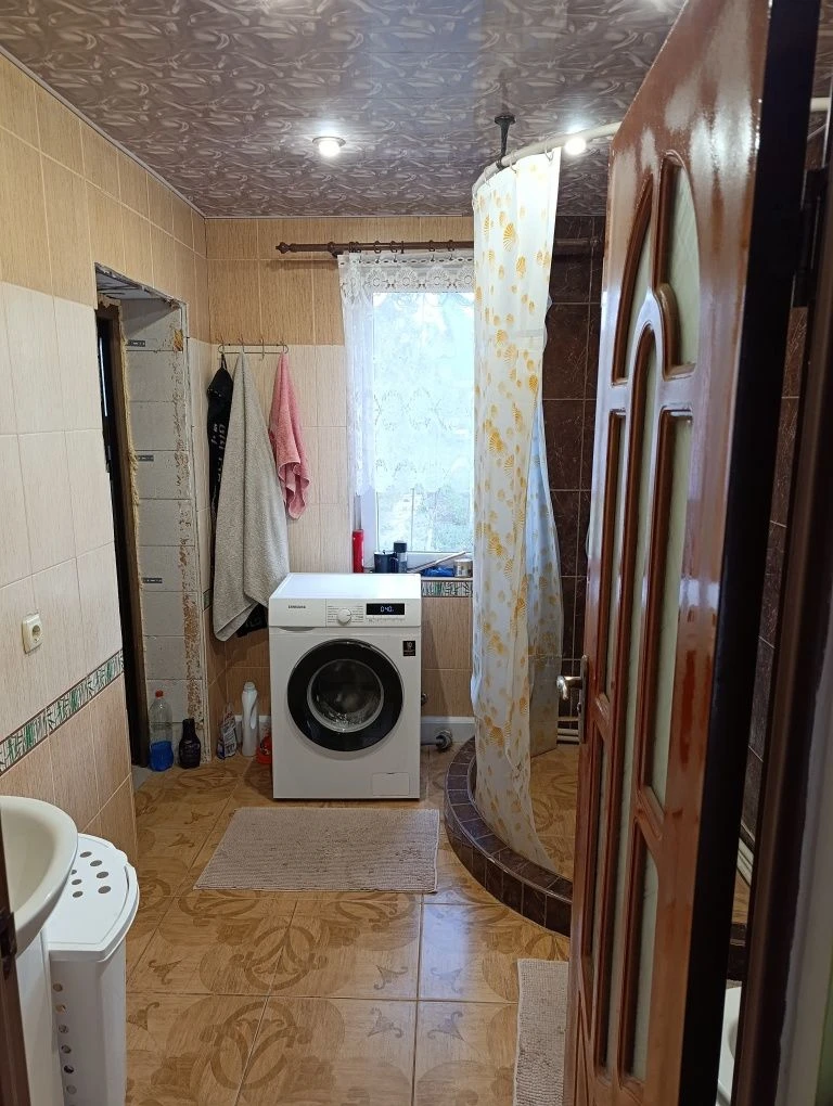 Продам дом центр, продам будинок центр