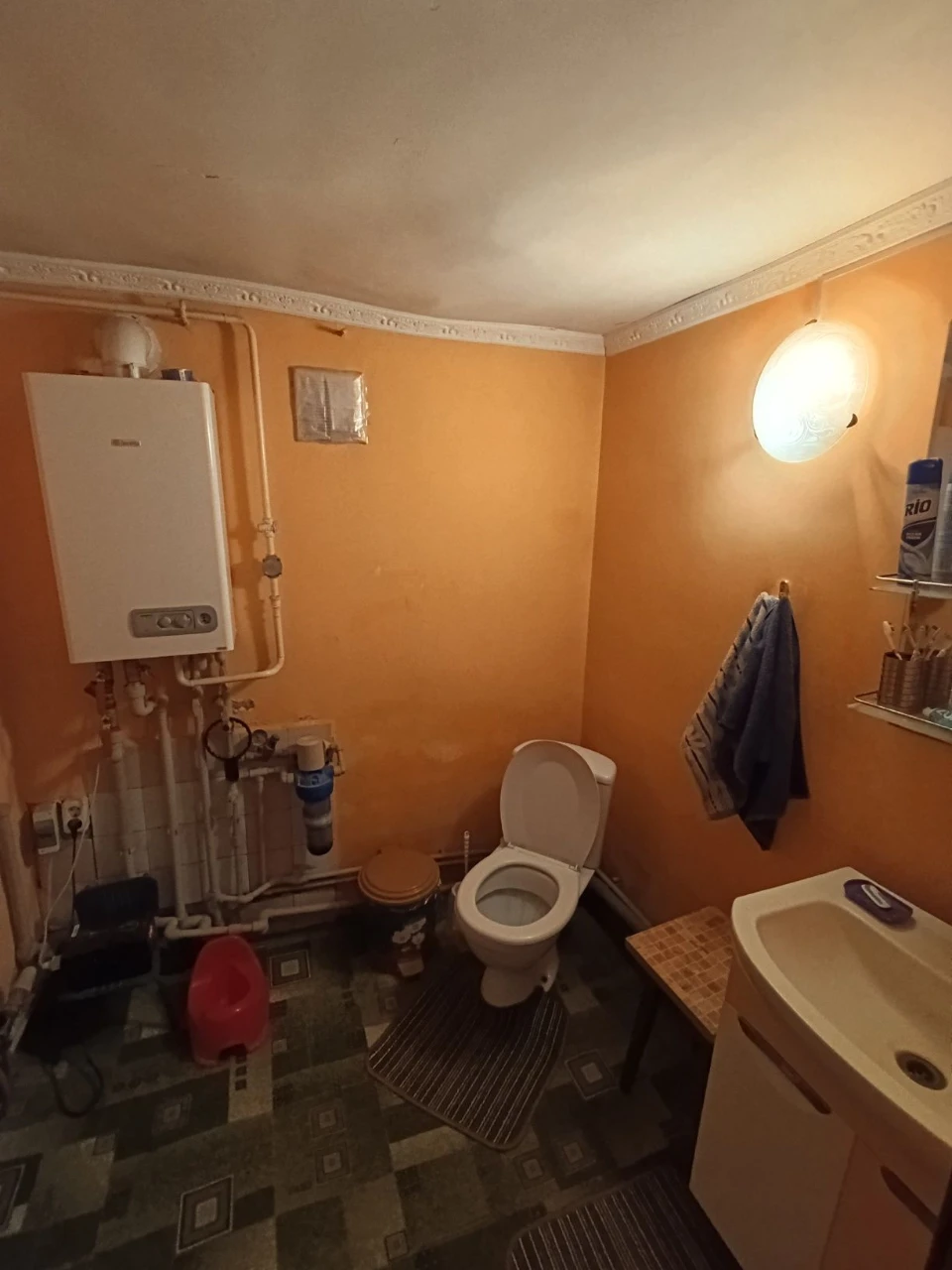 Продам дом центр, продам будинок центр
