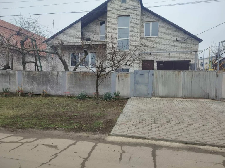 Продам дом в Павлограде