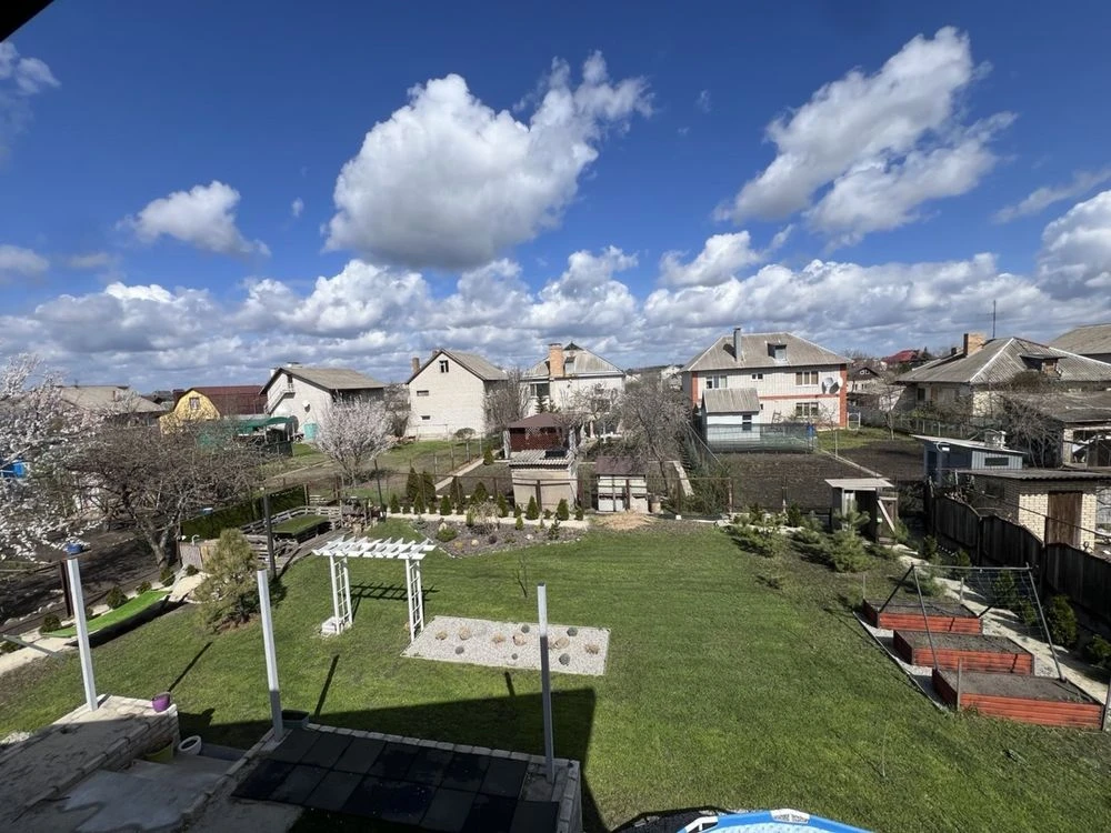 Будинок в центрі міста