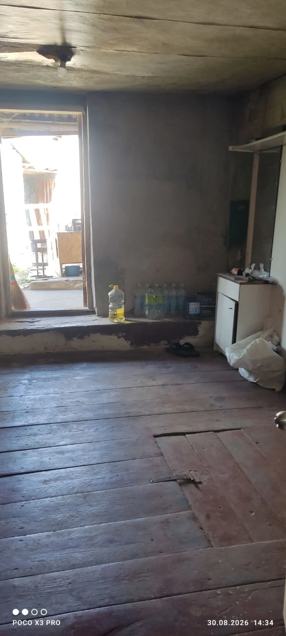 Продам пів будинку в Павлограде