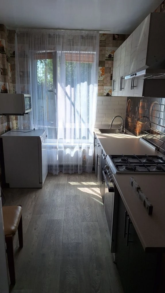 Продається Будинок в якому завжди є світло і тепло ,район 20