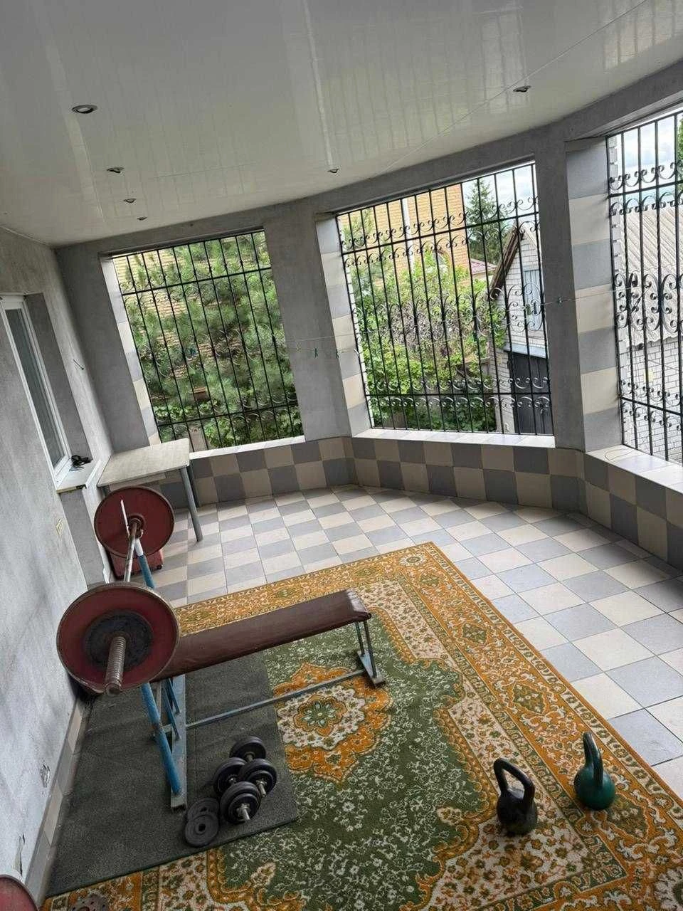 Продам будинок, дом 350 м², 20 соток, Павлоград – від власни