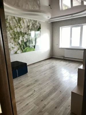 Продам будинок 290 м.кв в місті Павлоград.