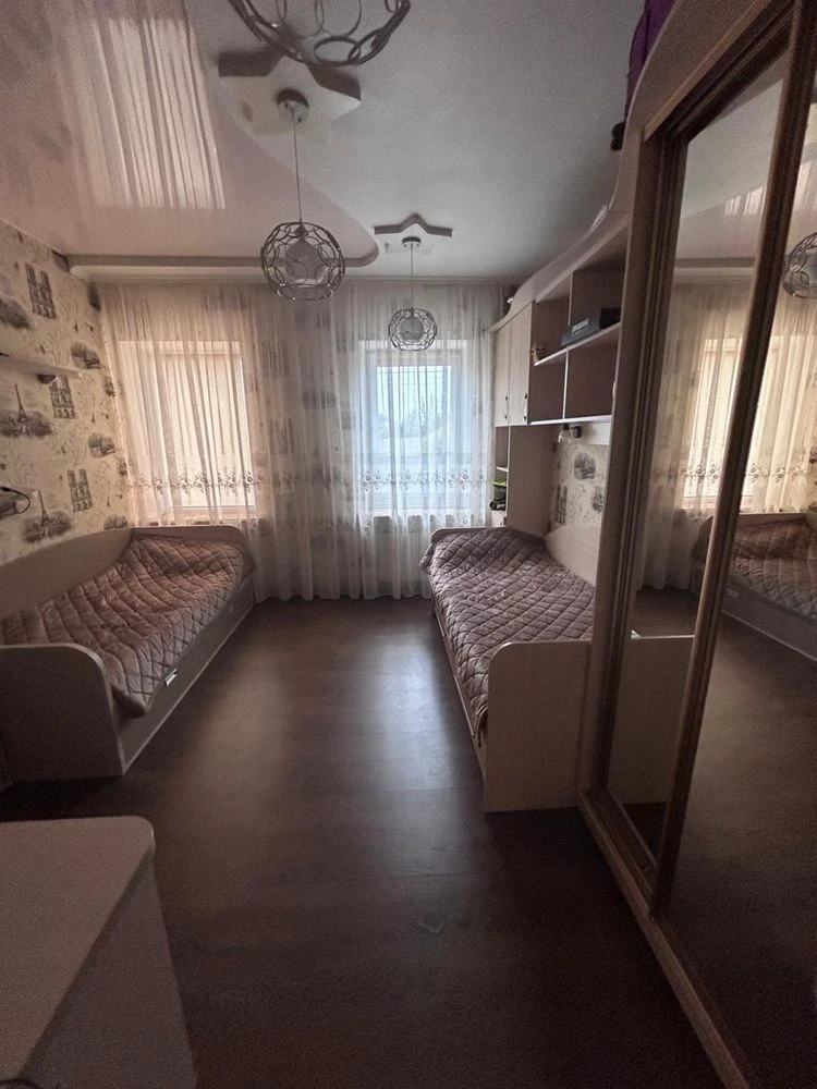 Продам будинок в місті