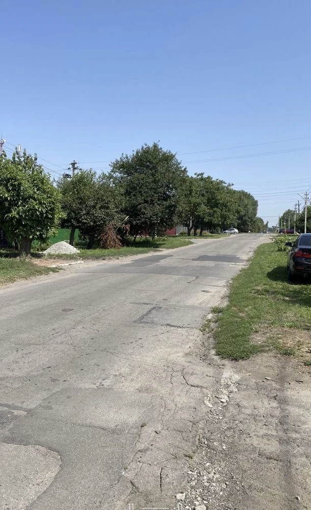 Продам пол дома под ремонт с участком в Синельниково