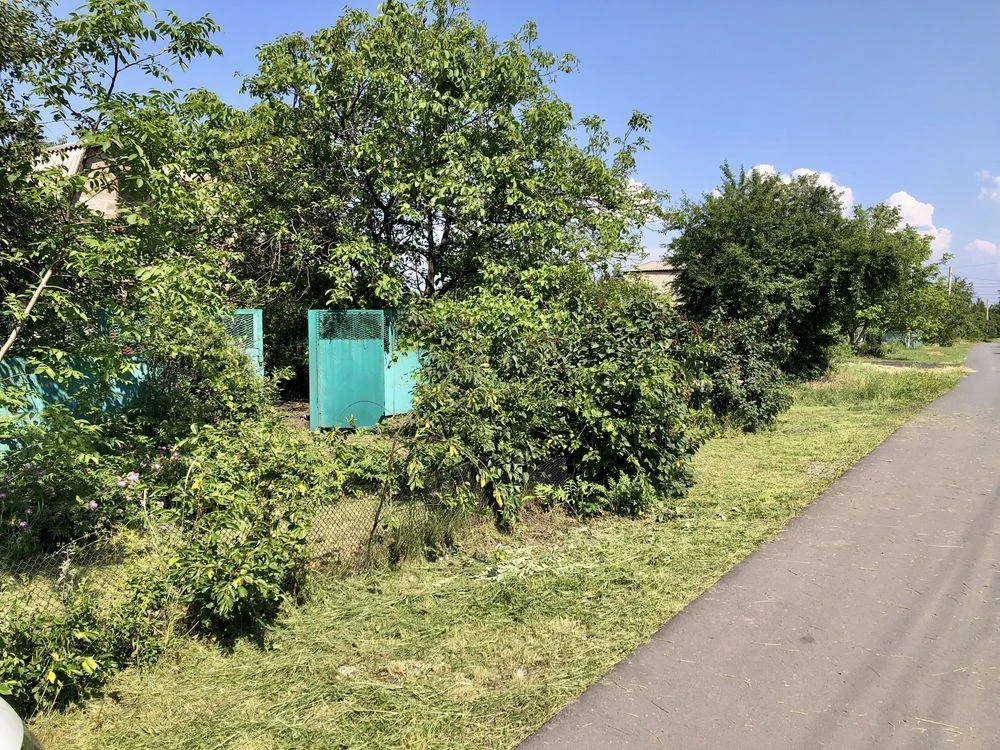 Дача. Земельна ділянка, під забудову.