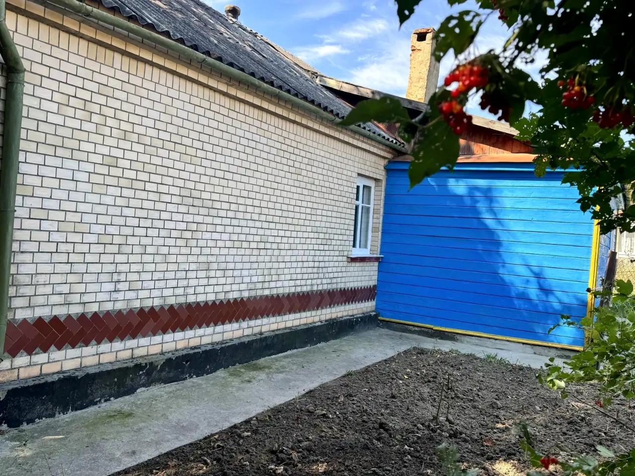 Продаж будинку 66 м² 33.7 сот.