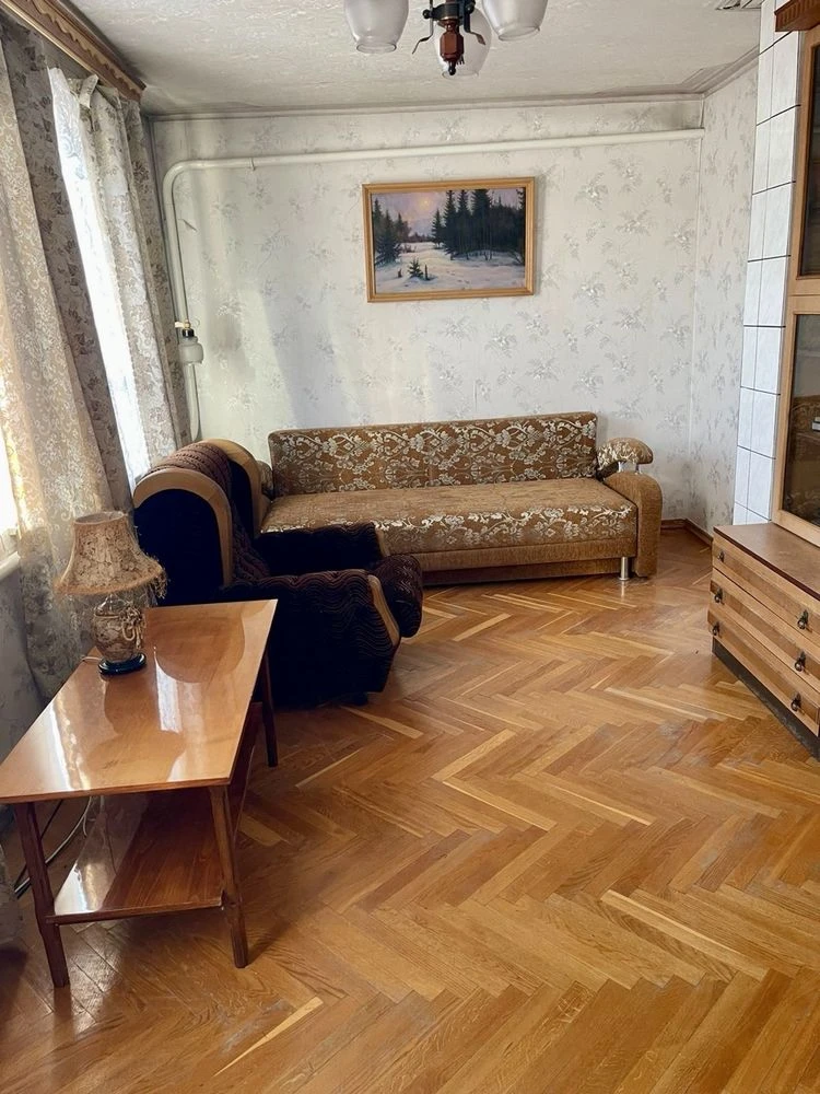 Продається будинок 213 м² з гаражем и участком 23 сотки в Барановке