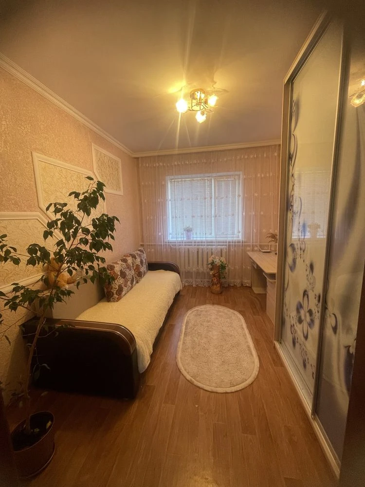 Продам будинок в районі Новосілки