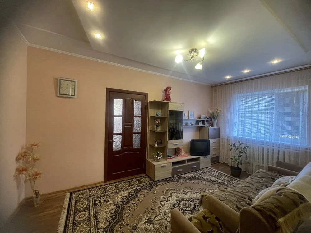 Продам будинок в районі Новосілки