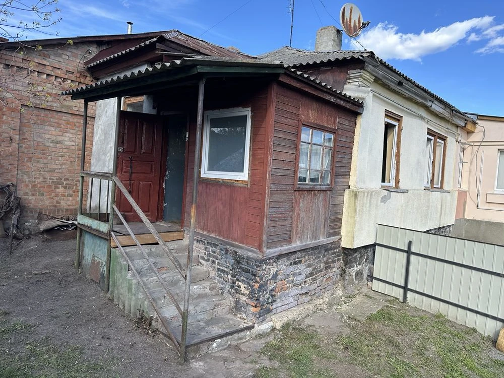 Терміново!! продам Частина будинку, квартира 2 кімнатна, буд
