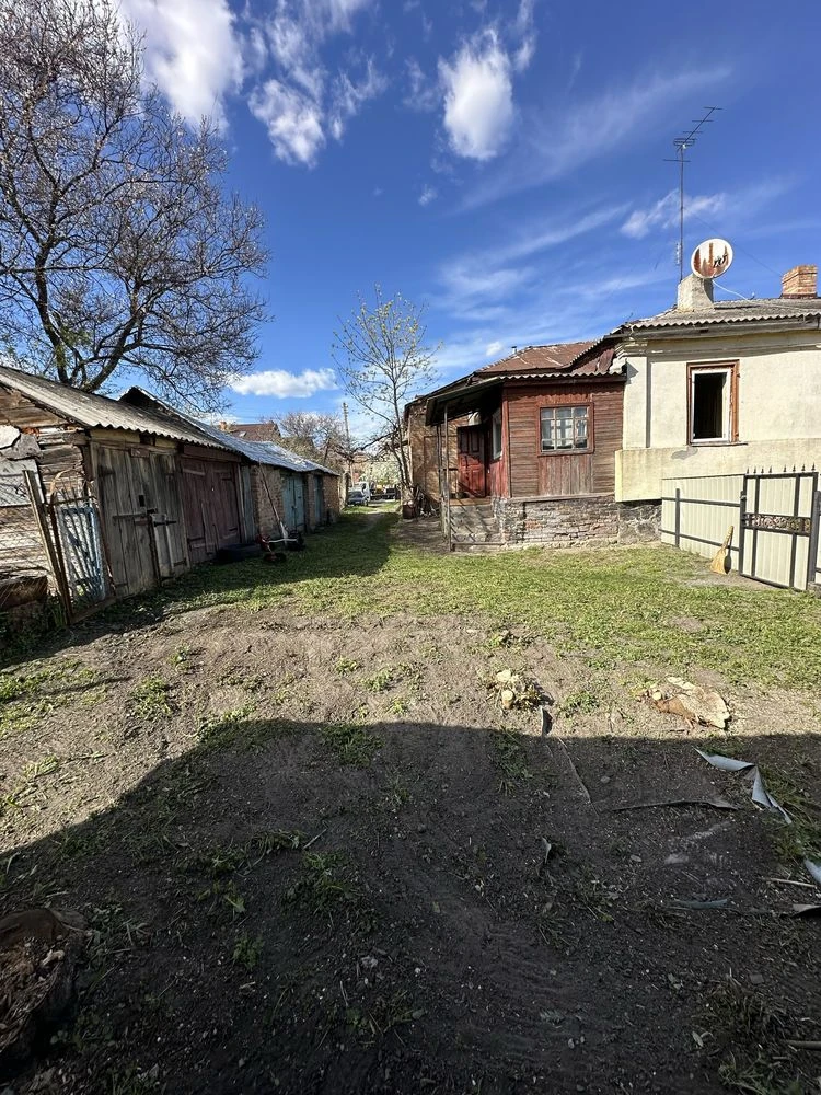 Терміново!! продам Частина будинку, квартира 2 кімнатна, буд